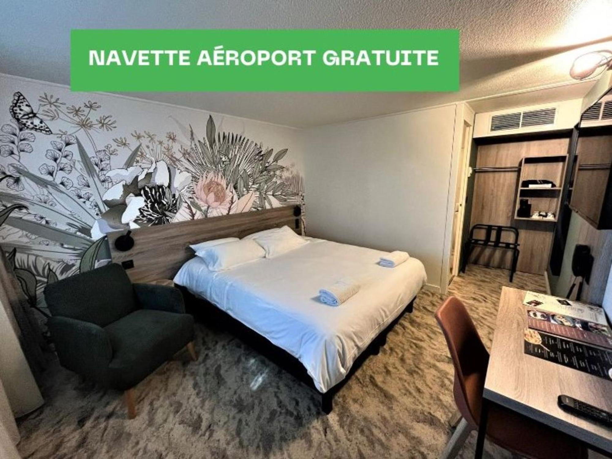 Kyriad Aeroport Marseille Vitrolles  Eksteriør bilde